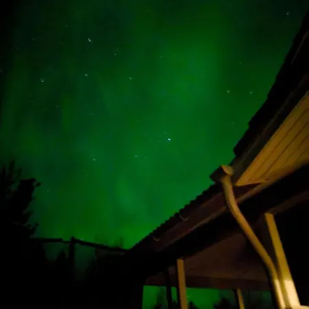 빌라 Pahta, Than Just