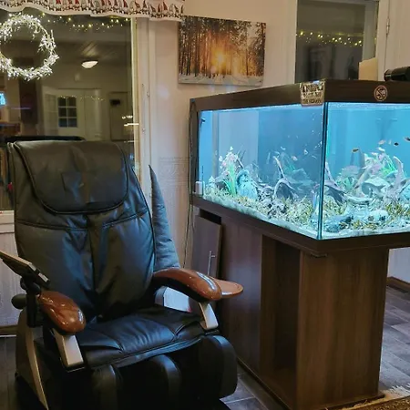 Pahta, Than Just 빌라 *