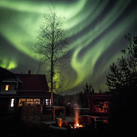 Pahta, Than Just 빌라 *