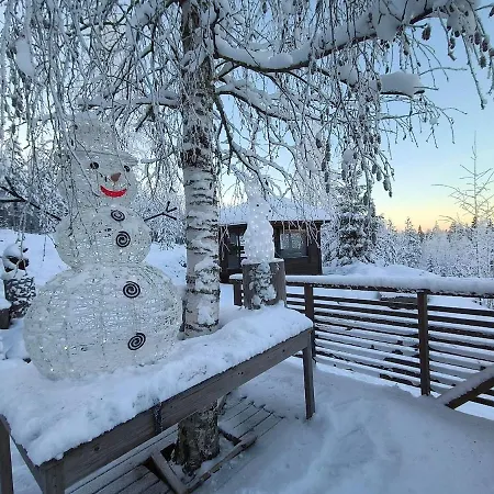 빌라 Pahta, Than Just *